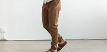 Load image into Gallery viewer, The Après Pant in British Khaki Seersucker
